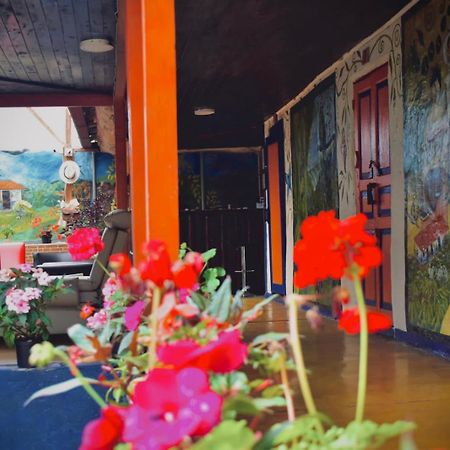 Hostal La Pijarana Salento Exterior foto